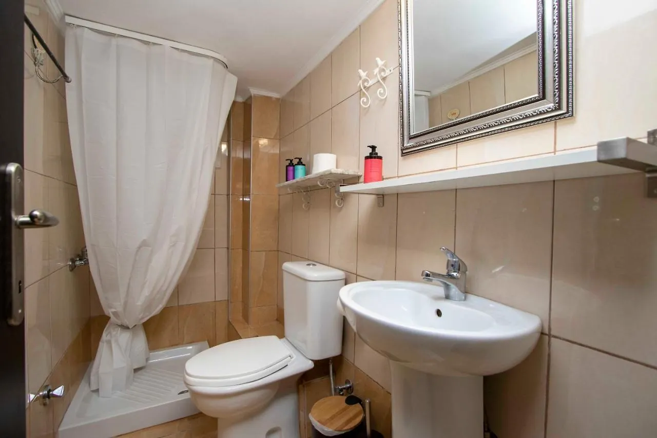 Theodor Cozy Apartment Thessaloniki Greece
