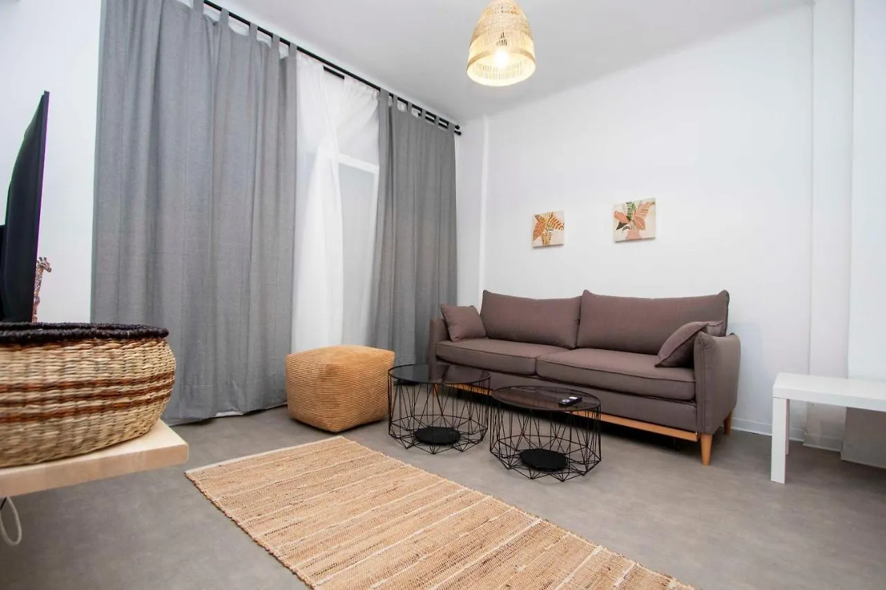 Theodor Cozy Apartment contacts